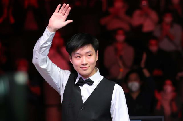 他凭借出色 他凭借出色