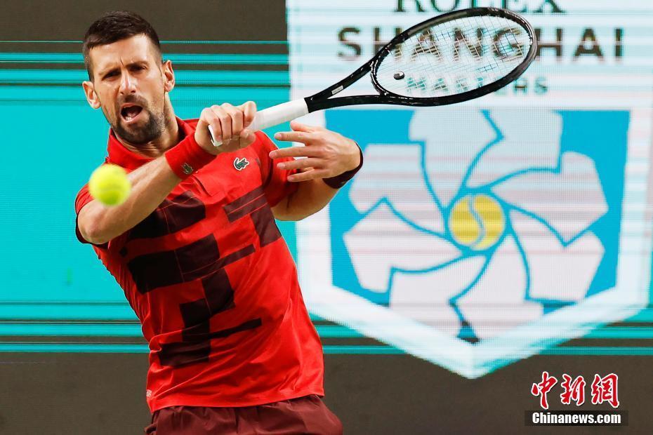 与米兰类似 与米兰类似